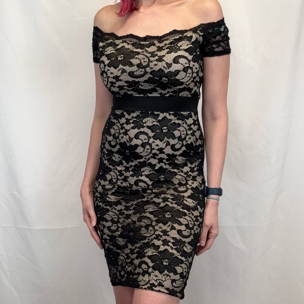 Off Shoulder Black Lace Bodycon Dress Lined Stretchy Small